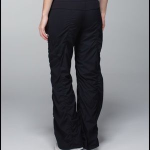 Lululemon dance studio pant Unlined sz 8 VGUC